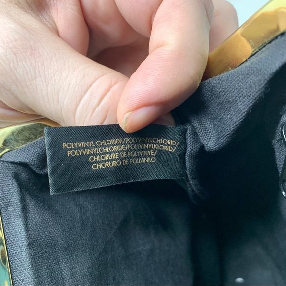 VINTAGE Liz Claiborne Black Faux Leather Clasp Top Purse - Picture 11 of 13